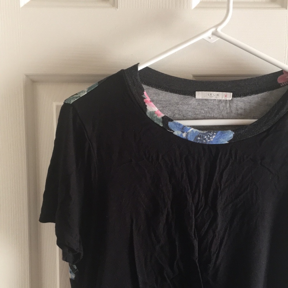 Short sleeve nursing or maternity top